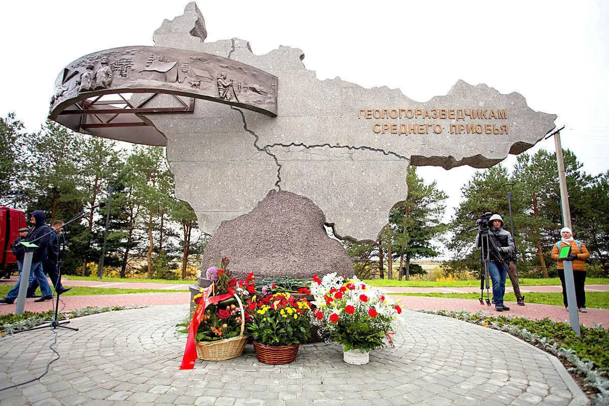 image-0
